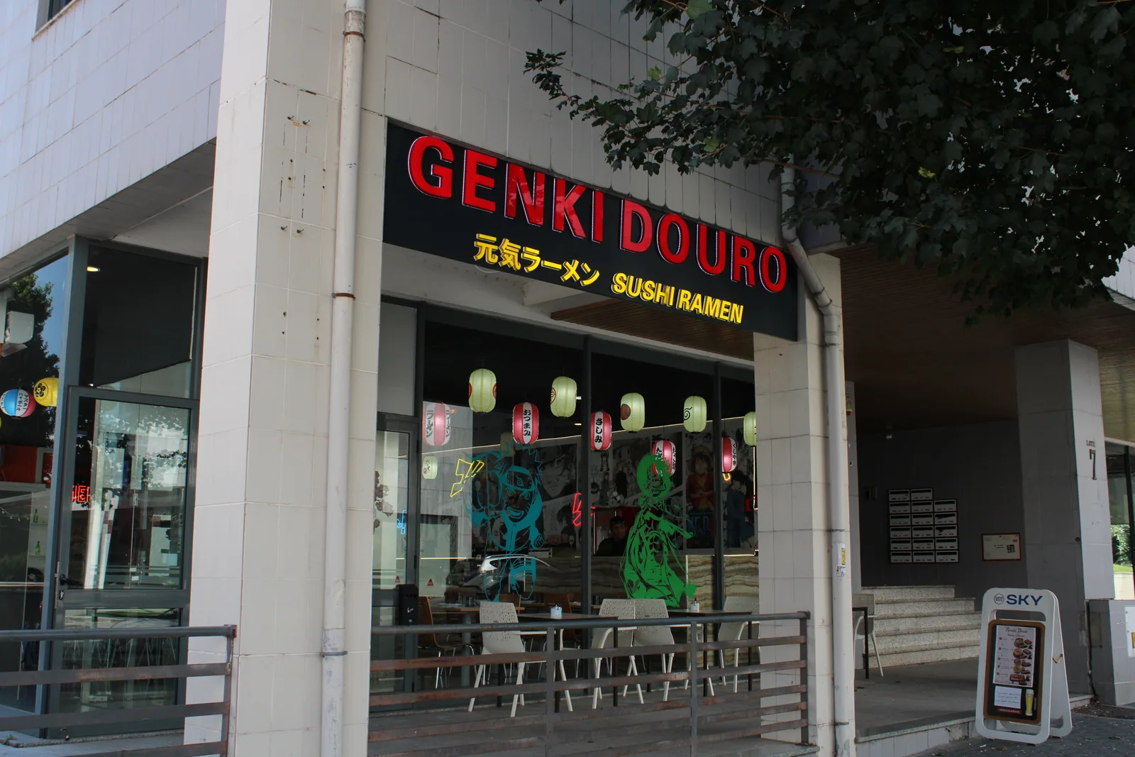 Fachada do restaurante Genki Douro